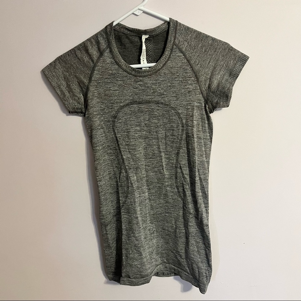 Lululemon sparkly top✨